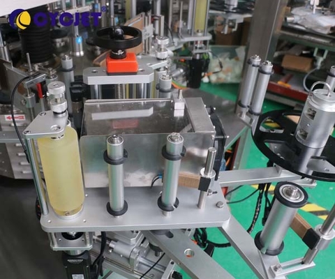 Semi Automatic Double Side Sticker Labeling Machine CLB-920 Self Adhesive